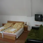 Guest house Parton & Bowling Tiszakecske