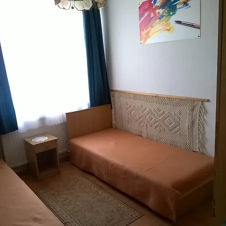 Parton & Bowling Konukevi *