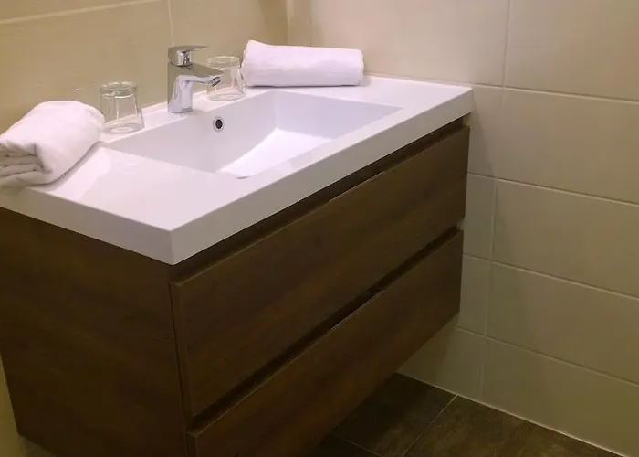 Parton & Bowling Pensiune *