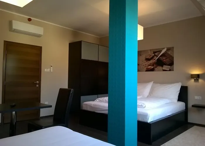 Pensiune Parton & Bowling